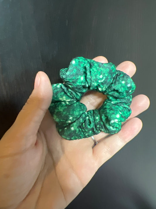 Green Christmas Shimmer Mini Scrunchie