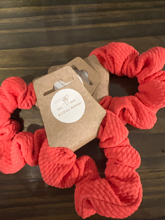 Coral Bullet Mini Scrunchies