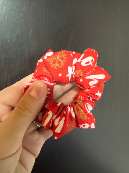 HoHoHo Mini Scrunchie