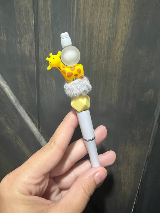 Giraffe Pen