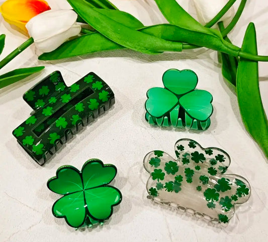 Shamrock Hari Clips